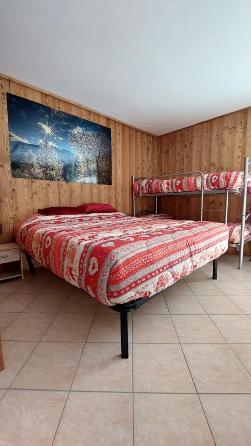 Residenze Vezza - La Corteccia- Apartment Vezza dʼOglio Екстериор снимка